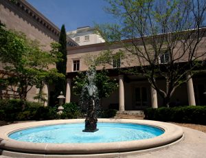 Water fountain at Chrysler Museum