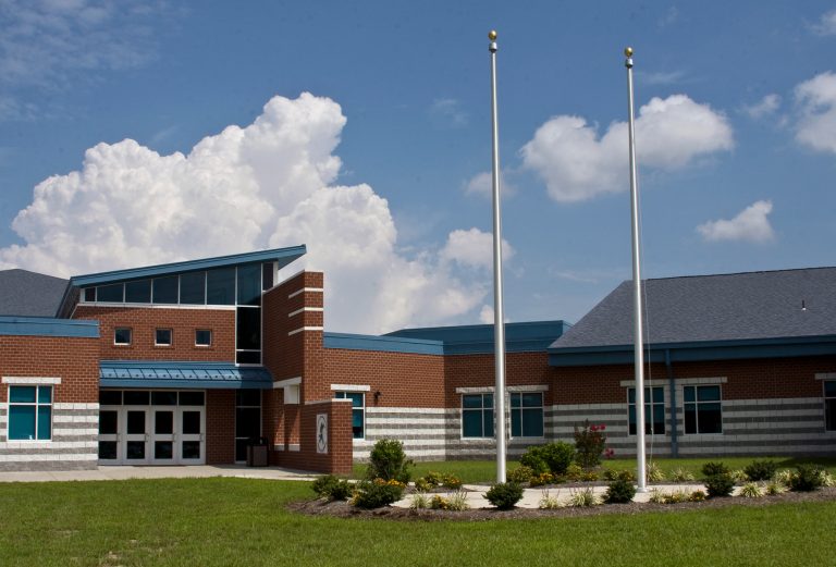 Exterior of Creekside Elementary School