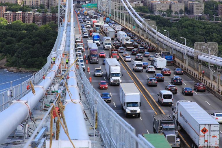 Traffic on the George Washington Bridge