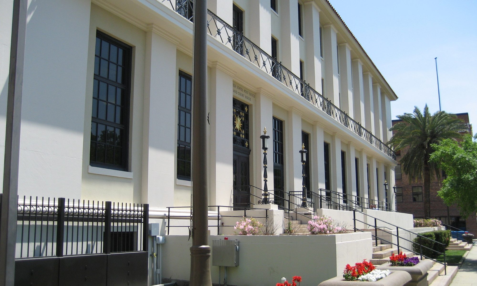 Exterior of Arnow Courthouse