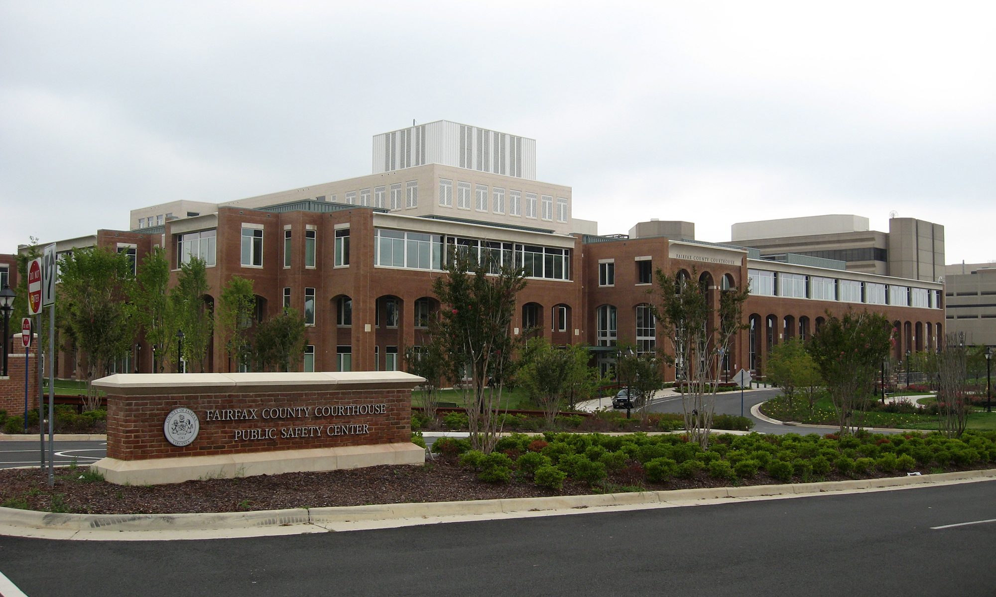 Exterior of Fairfax County Courthouse