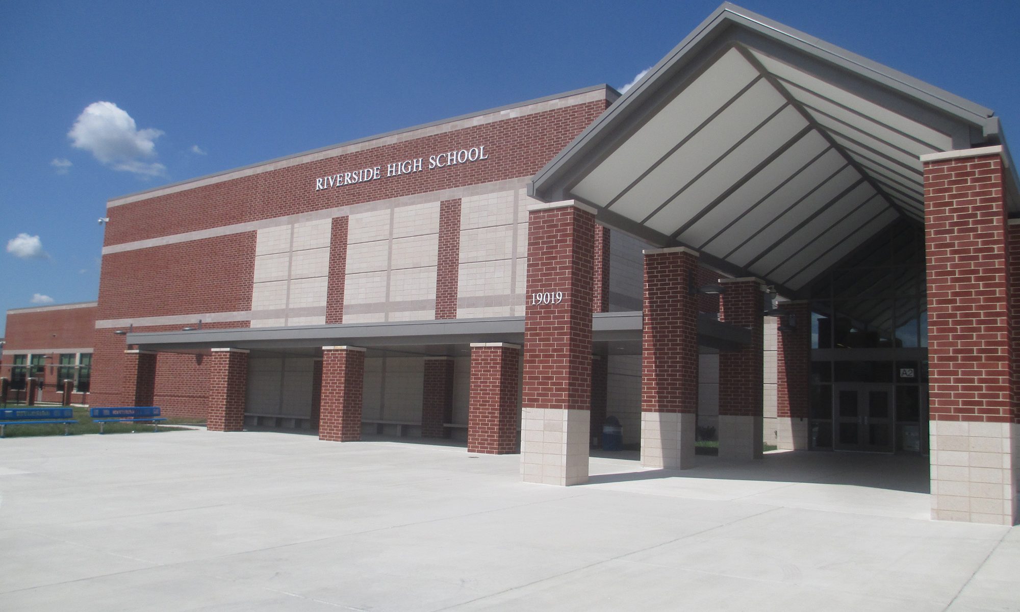 Exterior of Riverside High School