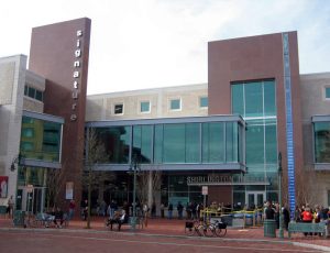 Exterior of Shirlington Libarary