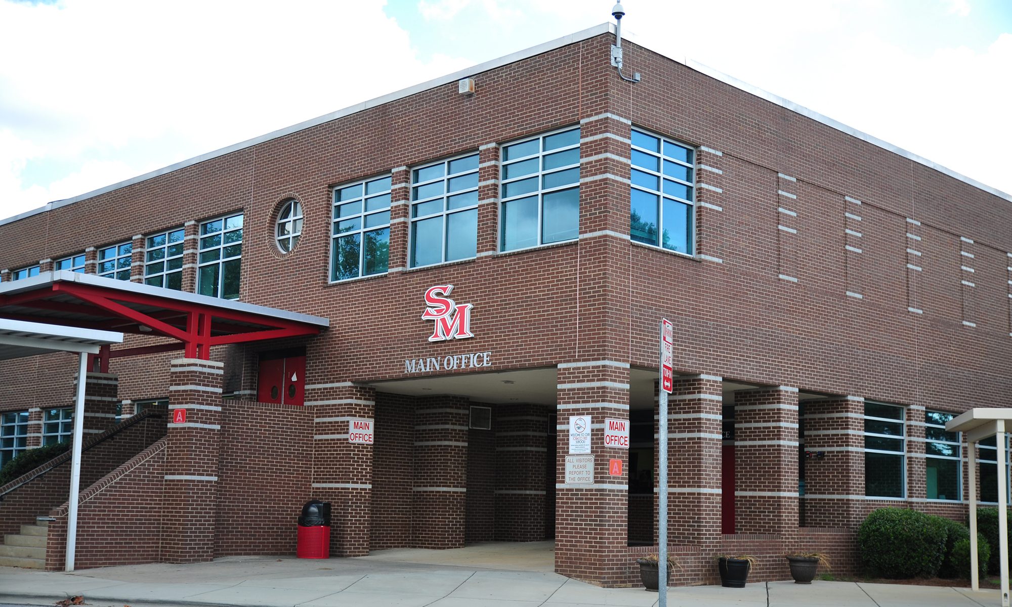 Exterior of South Mecklenburg High School