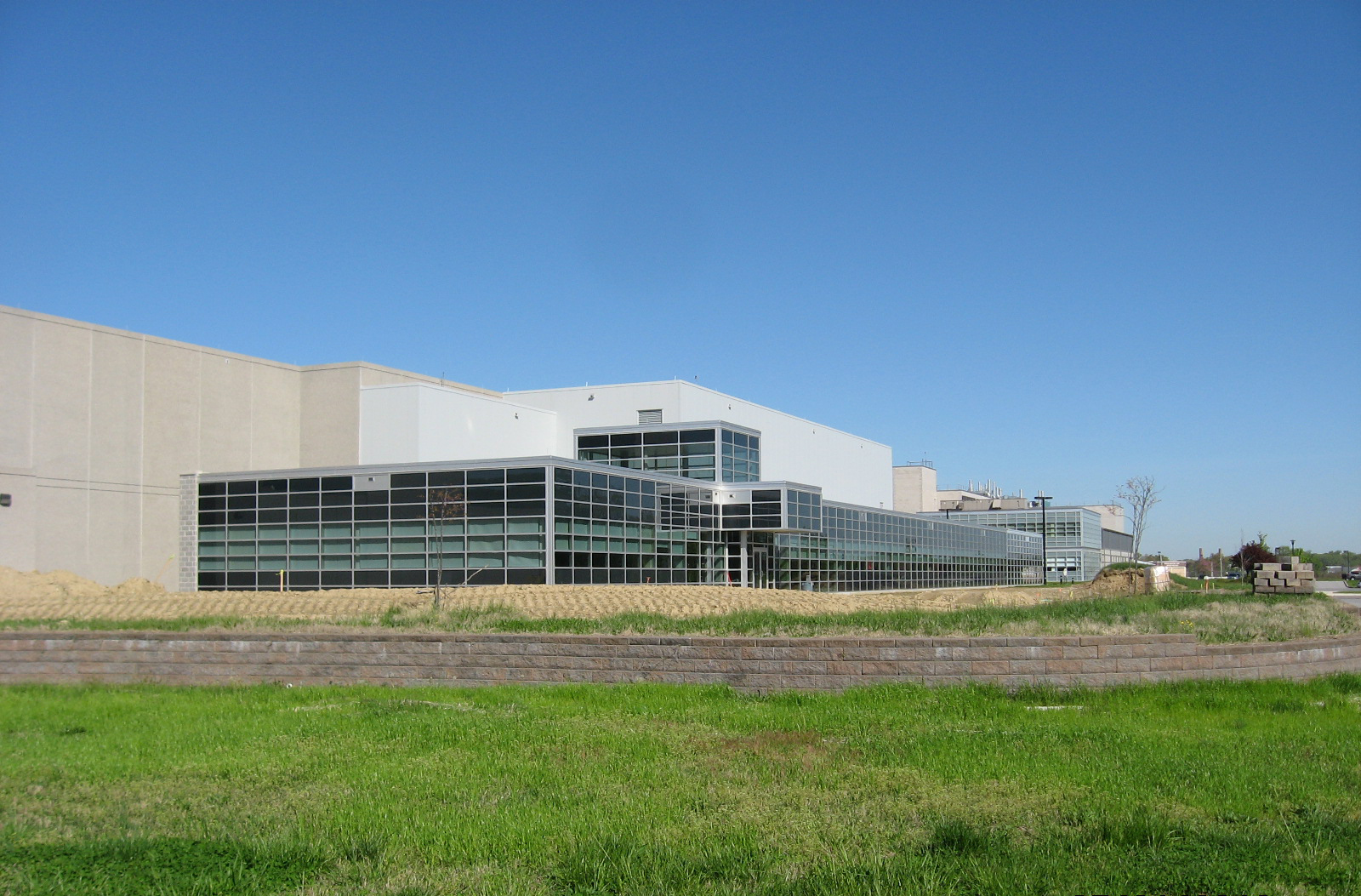 Exterior of USACE Analytical Chemistry Lab