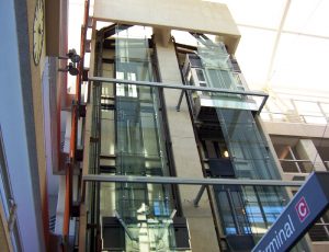 Raleigh-Durham International Airport elevator