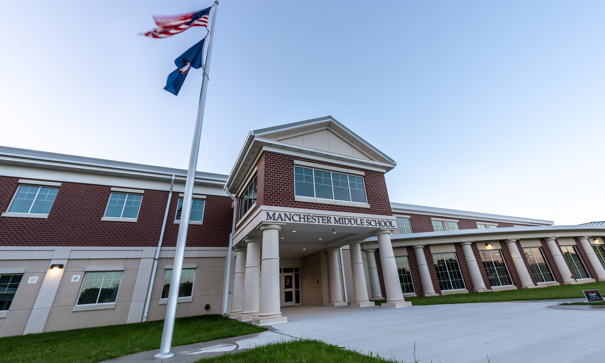 Exterior of Manchester Middle School